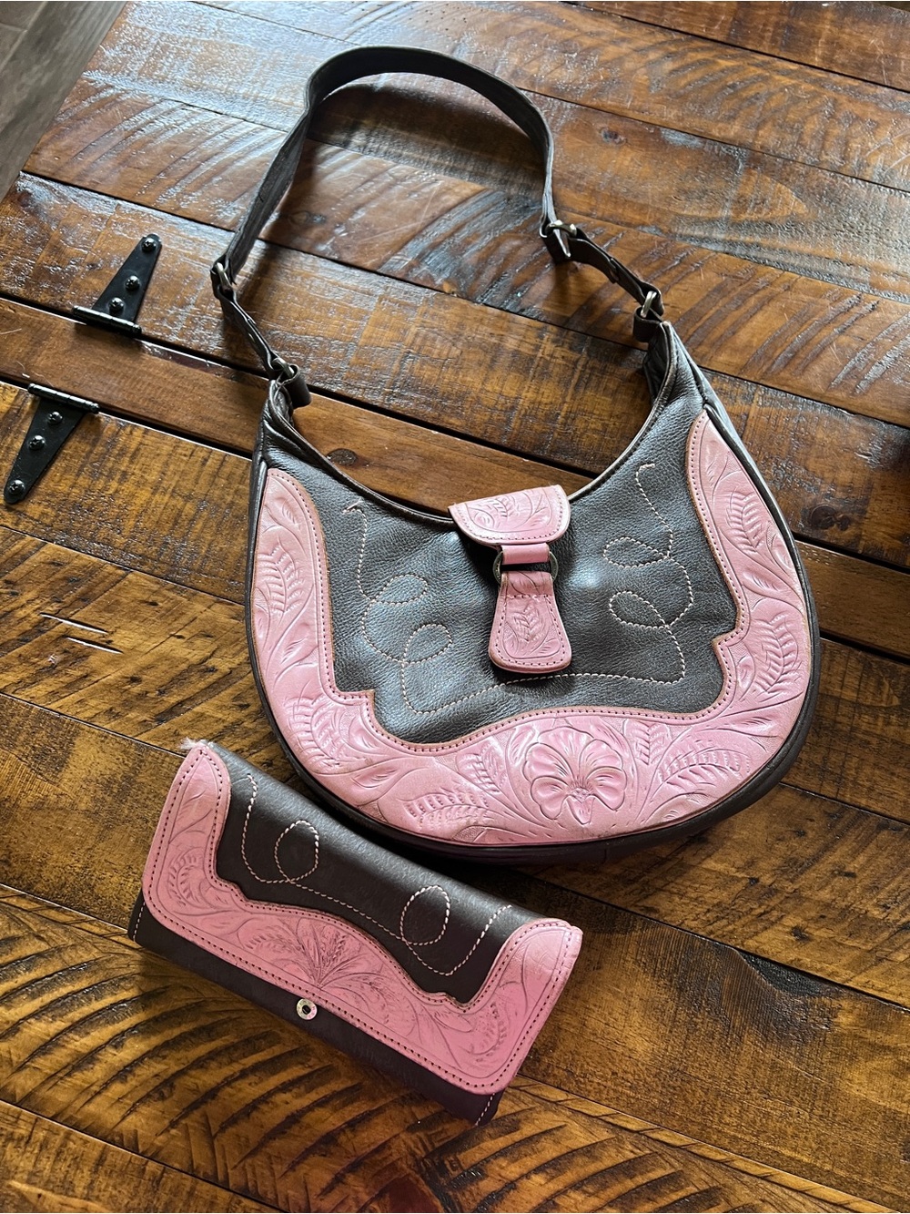 American West Pink and Brown Tooled Leather Bag with Matching Wallet